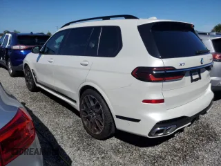 2023 BMW X7 M60i z VIN 5UX33EM07P9P54139, wystawiony jako Copart lot #74120224 z przebiegiem Nie podano mil oraz Szkoda całkowita • Salvage title. Historia ofert i sprzedaży dostępna na DreamBid. Obrazek 2.