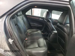 2014 Chrysler 300 z VIN 2C3CCARG2EH128807, wystawiony jako Copart lot #53932515 z przebiegiem 420 915 mil mil oraz Szkoda całkowita • Salvage title. Historia ofert i sprzedaży dostępna na DreamBid. Obrazek 10.