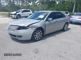 2010 Lincoln MKZ with VIN 3LNHL2GC8AR754217, listed as a IAAI auction lot 41898803 with 114,592 mi miles. Bid and sale history available at carsss.com. Image 2.