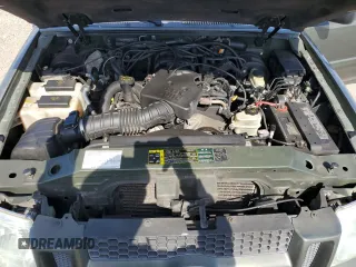 2004 Ford Explorer Sport Trac XLS with VIN 1FMZU67K64UA39174, listed as a Copart auction lot 61035465 with 196,912 mi miles and Salvage title. Bid and sale history available at DreamBid. Image 11.