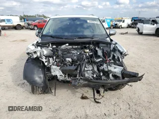 2024 Volkswagen Tiguan z VIN 3VVTB7AXXRM208006, wystawiony jako Copart lot #44222715 z przebiegiem 1 904 mil mil oraz Szkoda całkowita • Salvage title. Historia ofert i sprzedaży dostępna na DreamBid. Obrazek 5.