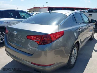 2013 Kia Optima LX with VIN 5XXGM4A75DG225038, listed as a IAAI auction lot 42108738 with 219,264 mi miles. Bid and sale history available at carsss.com. Image 4.