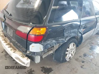 2002 Subaru Legacy Outback z VIN 4S3BH665326626066, wystawiony jako IAAI lot #41651700 z przebiegiem 252 734 mil mil oraz . Historia ofert i sprzedaży dostępna na DreamBid. Obrazek 18.