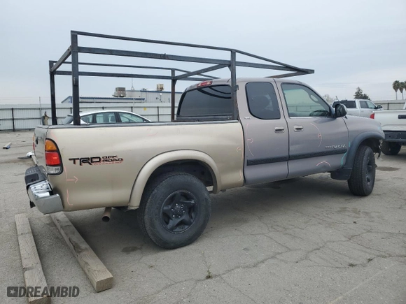 2000 Toyota Tundra SR5 with VIN 5TBBT4417YS102309, listed as a Copart auction lot 47950735 with 245,784 mi miles and Salvage Title. Bid and sale history available at carsss.com. Image 3.