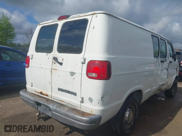 1994 Dodge Cargo z VIN 2B7HB21Y8RK541211, wystawiony jako IAAI lot #42172009 z przebiegiem 207 721 mil mil oraz . Historia ofert i sprzedaży dostępna na DreamBid. Obrazek 4.