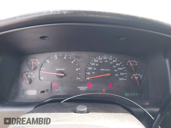 2002 Dodge Dakota Sport with VIN 1B7GL32X82S632091, listed as a IAAI auction lot 42091290 with 206,721 mi miles and . Bid and sale history available at carsss.com. Image 7.