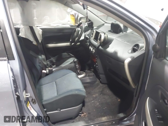 2006 Scion xA z VIN JTKKT604665009022, wystawiony jako IAAI lot #41499533 z przebiegiem 184 267 mil mil oraz . Historia ofert i sprzedaży dostępna na DreamBid. Obrazek 5.