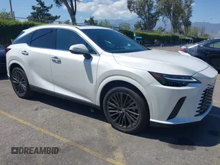 2024 Lexus RX 350 z VIN 2T2BAMBAXRC042872, wystawiony jako IAAI lot #42151226 z przebiegiem 8141 mil mil oraz . Historia ofert i sprzedaży dostępna na DreamBid. Obrazek 1.