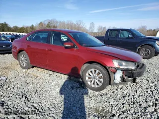 2015 Volkswagen Passat 1.8T Limited Edition with VIN 1VWAT7A31FC029153, listed as a Copart auction lot 45638115 with 148,602 mi miles and Salvage Title. Bid and sale history available at carsss.com. Image 4.