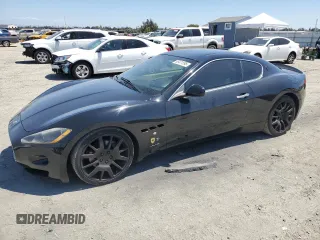 2009 Maserati GranTurismo с VIN ZAMGJ45A990044852, выставлен на аукционе Copart как лот 65471595 с пробегом 85 721 миль миль и Чистый • Clean title. История ставок и продаж доступна на DreamBid. Изображение 1.