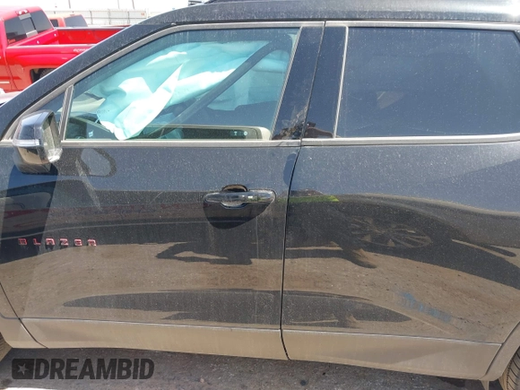 2020 Chevrolet Blazer LT with VIN 3GNKBCRS2LS618188, listed as a IAAI auction lot 42004681 with 37,283 mi miles and . Bid and sale history available at DreamBid. Image 13.