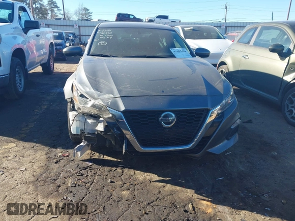 2019 Nissan Altima S with VIN 1N4BL4BV7KC100457, listed as a IAAI auction lot 41682304 with 42,703 mi miles and . Bid and sale history available at carsss.com. Image 6.