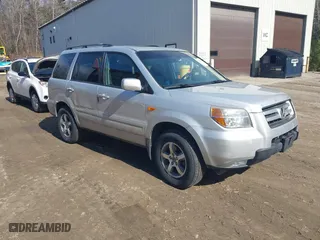 2008 Honda Pilot EX-L with VIN 5FNYF18568B027479, listed as a IAAI auction lot 41820222 with 202,416 mi miles. Bid and sale history available at carsss.com. Image 1.