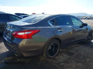 2017 Nissan Altima S with VIN 1N4AL3AP6HC158853, listed as a IAAI auction lot 41442647 with 132,684 mi miles and . Bid and sale history available at DreamBid. Image 4.