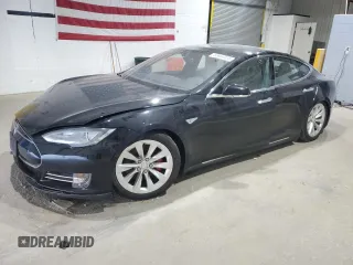 2016 Tesla Model S 90D с VIN 5YJSA1E49GF124514, выставлен на аукционе Copart как лот 53864125 с пробегом Не указан миль и Списание • Salvage title. История ставок и продаж доступна на DreamBid. Изображение 1.