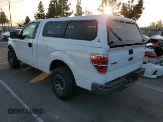 2013 Ford F-150 XL with VIN 1FTMF1CM8DFC21031, listed as a Copart auction lot 83621154 with 83,602 mi miles and Salvage Title. Bid and sale history available at carsss.com. Image 2.