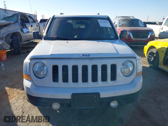 2017 Jeep Patriot Sport with VIN 1C4NJPBA2HD118914, listed as a IAAI auction lot 41328500 with 67,007 mi miles. Bid and sale history available at carsss.com. Image 12.