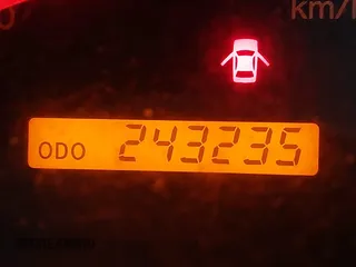 2008 Toyota Tundra z VIN 5TBDV54118S498651, wystawiony jako IAAI lot #41139461 z przebiegiem 243 235 mil mil oraz . Historia ofert i sprzedaży dostępna na DreamBid. Obrazek 15.
