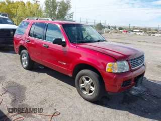 2004 Ford Explorer XLT z VIN 1FMDU73W24ZA87329, wystawiony jako IAAI lot #40675439 z przebiegiem 221 179 mil mil oraz . Historia ofert i sprzedaży dostępna na DreamBid. Obrazek 1.