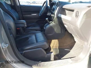 2017 Jeep Compass High Altitude with VIN 1C4NJDEBXHD113351, listed as a IAAI auction lot 41673188 with 59,752 mi miles. Bid and sale history available at carsss.com. Image 5.