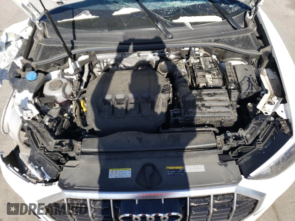 2021 Audi Q3 Premium with VIN WA1AUCF32M1064627, listed as a Copart auction lot 50900513 with 35,718 mi miles and . Bid and sale history available at DreamBid. Image 12.