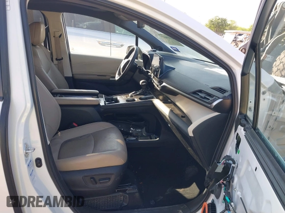 2021 Toyota Sienna Limited with VIN 5TDZSKFC5MS032668, listed as a IAAI auction lot 41858027 with 89,988 mi miles and . Bid and sale history available at DreamBid. Image 5.