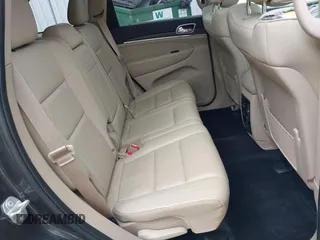 2017 Jeep Grand Cherokee Limited with VIN 1C4RJFBG5HC836740, listed as a IAAI auction lot 42370107 with 107,609 mi miles and . Bid and sale history available at DreamBid. Image 8.