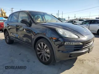 2011 Porsche Cayenne S с VIN WP1AB2A24BLA44481, выставлен на аукционе Copart как лот 53110375 с пробегом 111 036 миль миль и Списание • Salvage title. История ставок и продаж доступна на DreamBid. Изображение 4.