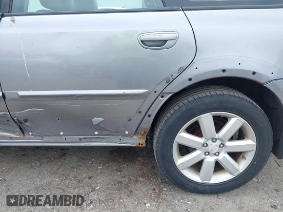 2008 Subaru Outback Limited с VIN 4S4BP62C287356205, выставлен на аукционе IAAI как лот 42295560 с пробегом 210 196 миль миль и . История ставок и продаж доступна на DreamBid. Изображение 15.
