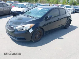 2016 Kia Forte LX with VIN KNAFX4A62G5551606, listed as a IAAI auction lot 41107813 with 201,821 mi miles. Bid and sale history available at carsss.com. Image 2.