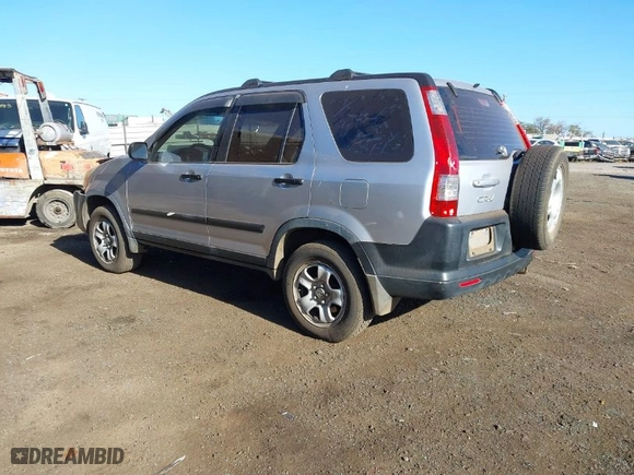 2005 Honda CR-V LX with VIN JHLRD78555C052043, listed as a IAAI auction lot 41156979 with 189,399 mi miles. Bid and sale history available at carsss.com. Image 3.