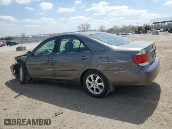 2005 Toyota Camry LE with VIN 4T1BF32K85U614653, listed as a Copart auction lot 52860195 with 156,675 mi miles and Salvage Title. Bid and sale history available at DreamBid. Image 2.