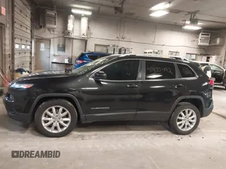 2016 Jeep Cherokee Limited with VIN 1C4PJMDB1GW304332, listed as a IAAI auction lot 41835492 with 84,567 mi miles. Bid and sale history available at carsss.com. Image 14.