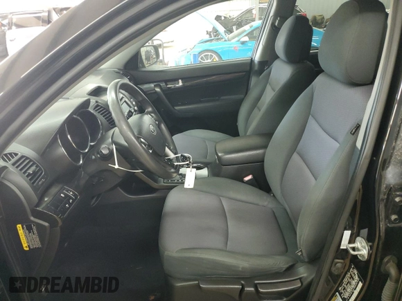 2013 Kia Sorento LX with VIN 5XYKT4A19DG387680, listed as a Copart auction lot 72417584 with 168,852 mi miles and Clean title. Bid and sale history available at DreamBid. Image 7.