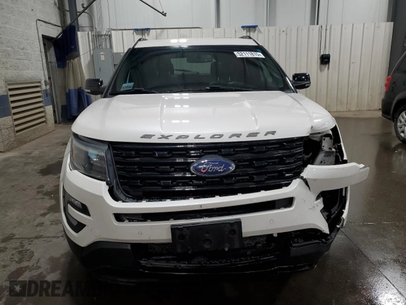 2016 Ford Explorer Sport with VIN 1FM5K8GT1GGC12627, listed as a Copart auction lot 52111815 with 145,977 mi miles and Salvage Title. Bid and sale history available at DreamBid. Image 5.