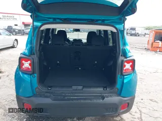 2022 Jeep Renegade Latitude with VIN ZACNJDB10NPN77271, listed as a IAAI auction lot 42512854 with 43,182 mi miles and . Bid and sale history available at DreamBid. Image 17.