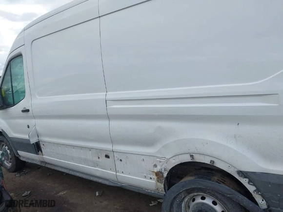 2017 Ford Transit Van with VIN 1FTBW2CM1HKA82189, listed as a IAAI auction lot 41435532 with NaN miles. Bid and sale history available at carsss.com. Image 15.