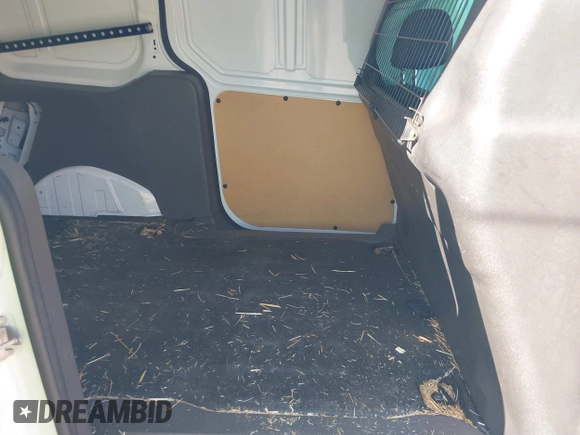 2022 Ford Transit Connect XL with VIN NM0LS7S24N1520389, listed as a IAAI auction lot 41887623 with 61,746 mi miles and . Bid and sale history available at DreamBid. Image 8.