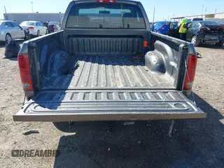 2002 Dodge 1500 z VIN 1D7HA16K72J251518, wystawiony jako IAAI lot #41680014 z przebiegiem 170 376 mil mil oraz . Historia ofert i sprzedaży dostępna na DreamBid. Obrazek 18.