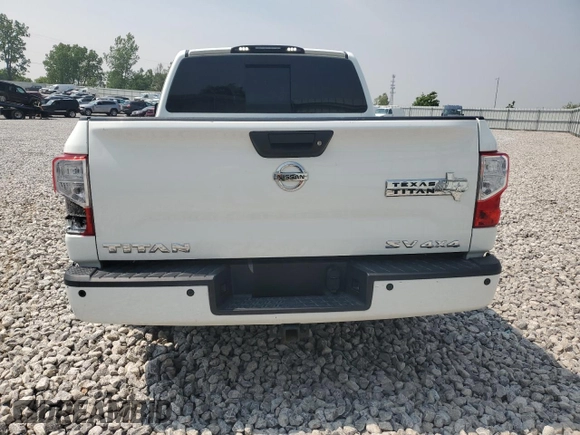 2018 Nissan Titan SV with VIN 1N6AA1E5XJN509882, listed as a Copart auction lot 60162995 with 149,352 mi miles and Salvage title. Bid and sale history available at DreamBid. Image 6.