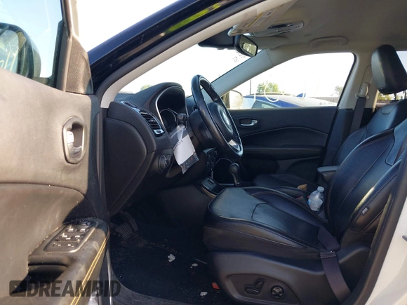 2020 Jeep Compass Limited with VIN 3C4NJCCB2LT114607, listed as a IAAI auction lot 42371559 with 81,546 mi miles and . Bid and sale history available at DreamBid. Image 5.