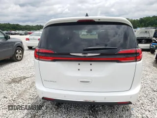 2025 Chrysler Pacifica Select z VIN 2C4RC1BG9SR519362, wystawiony jako Copart lot #58717425 z przebiegiem 4 662 mil mil oraz Szkoda całkowita • Salvage title. Historia ofert i sprzedaży dostępna na DreamBid. Obrazek 6.