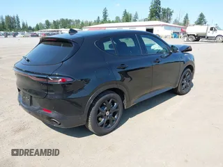 2024 Dodge Hornet R/T Plus with VIN ZACPDFDWXR3A22378, listed as a IAAI auction lot 42408784 with 5,472 mi miles and . Bid and sale history available at DreamBid. Image 4.