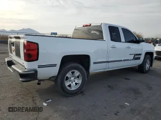 2015 Chevrolet Silverado 1500 LT with VIN 1GCRCREH8FZ410373, listed as a Copart auction lot 42984885 with 155,493 mi miles and Salvage Title. Bid and sale history available at carsss.com. Image 3.