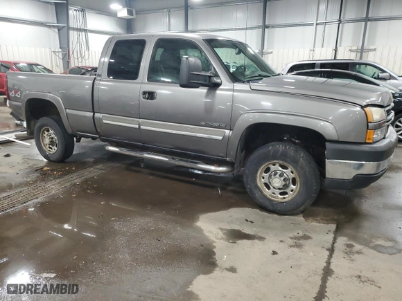 2007 Chevrolet Silverado 2500HD Classic Work Truck with VIN 1GCHK29U97E198900, listed as a Copart auction lot 88054385 with 177,915 mi miles and Salvage Title. Bid and sale history available at carsss.com. Image 4.
