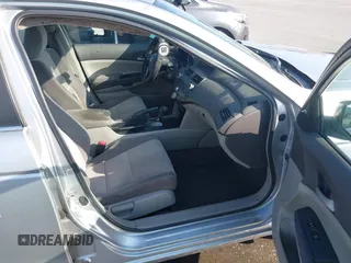2009 Honda Accord LX-P with VIN 1HGCP26499A047177, listed as a IAAI auction lot 41885819 with 190,111 mi miles and . Bid and sale history available at DreamBid. Image 5.