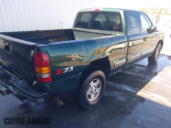 2002 Chevrolet Silverado 1500 LT with VIN 1GCEK19T62E289636, listed as a IAAI auction lot 41726432 with 326,816 mi miles. Bid and sale history available at carsss.com. Image 4.