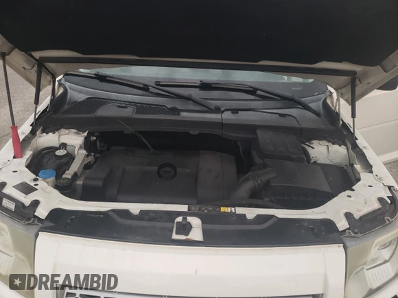 2010 Land Rover LR2 HSE with VIN SALFT2BN6AH188167, listed as a Copart auction lot 65749334 with 195,491 mi miles and Salvage Title. Bid and sale history available at DreamBid. Image 13.