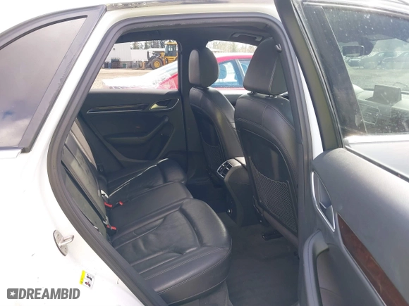 2018 Audi Q3 Premium Plus with VIN WA1JCCFS9JR009373, listed as a IAAI auction lot 41816704 with 95,244 mi miles. Bid and sale history available at carsss.com. Image 8.