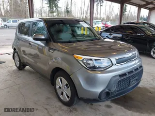 2014 Kia Soul with VIN KNDJN2A28E7071785, listed as a IAAI auction lot 41795685 with NaN miles. Bid and sale history available at carsss.com. Image 1.
